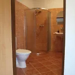 U Kmotra 3*