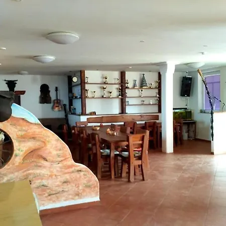 Apart Otel U Kmotra 3*