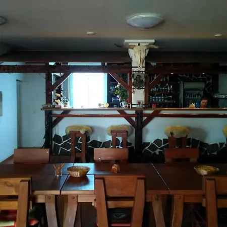 Apart Otel U Kmotra