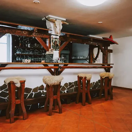 Aparthotel U Kmotra