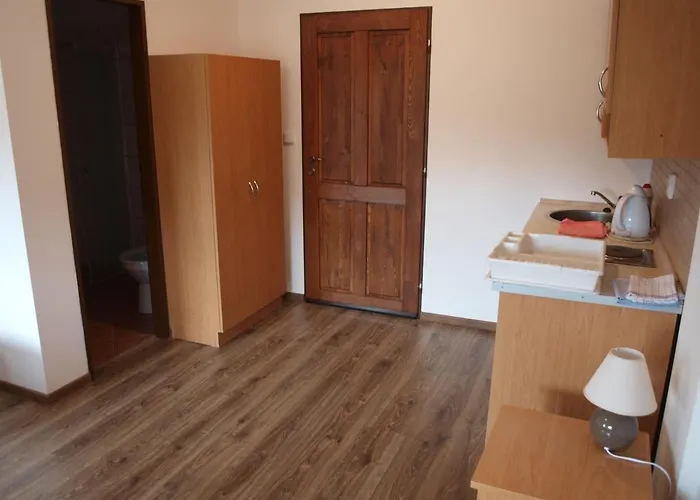 U Kmotra شقة فندقية Borovany (Ceske Budejovice)
