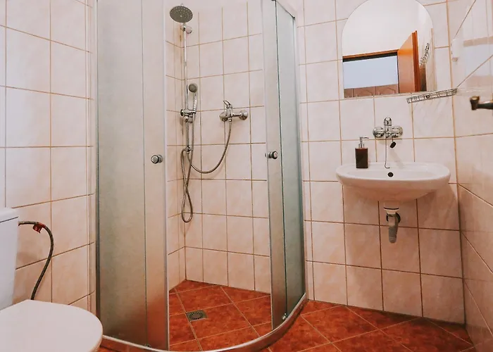 U Kmotra شقة فندقية 3*